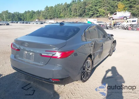 2025 Toyota Camry Xle из США, поврежденный, VIN 4T1DBADK2SU503176